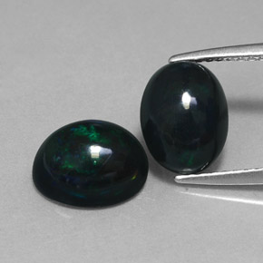 Achetez naturel ct multicolore opale noire gems, coupe ovale, en provenance ethiopie chez gemselect. en stock, livraison internationale!