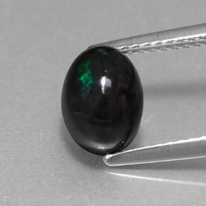 Opale noire multicolore naturelle coupe ovale, 1,38 ct, opaque
