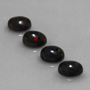 Achetez naturel ct multicolore opale noire gems, coupe ovale, en provenance ethiopie chez gemselect. en stock, livraison internationale!