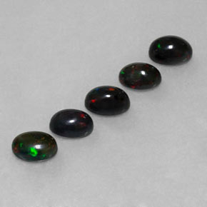 Achetez naturel ct multicolore opale noire gems, coupe ovale, en provenance ethiopie chez gemselect. en stock, livraison internationale!