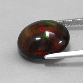 Opale noire multicolore naturelle coupe ovale, 4,31 ct, opaque