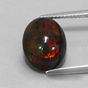 Opale noire multicolore naturelle coupe ovale, 3,73 ct, opaque