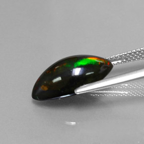 Opale noire multicolore naturelle marquise, 3,06 ct, opaque