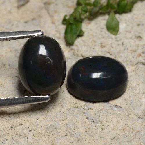 3.23ctw Naturel Multicolore Opale noire, ovale, Translucide