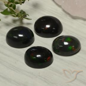 Shop natural 5.51ct Multicolore Opale noire gems, ovale, from Ethiopie at GemSelect. In stock, global shipping!