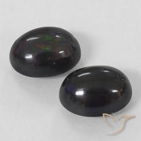 Shop natural 2.86ct Multicolore Opale noire gems, ovale, from Ethiopie at GemSelect. In stock, global shipping!