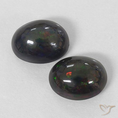 2.40ctw Naturel Multicolore Opale noire, ovale, Opaque