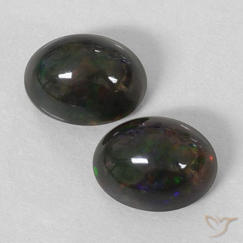 2.91ctw Naturel Multicolore Opale noire, ovale, Opaque