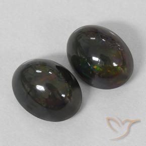 Shop natural 2.91ct Multicolore Opale noire gems, ovale, from Ethiopie at GemSelect. In stock, global shipping!