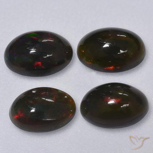 Shop natural 1.13ct Multicolore Opale noire gems, ovale, from Ethiopie at GemSelect. In stock, global shipping!