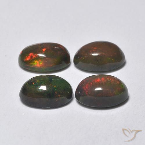 Shop natural 1.34ct Multicolore Opale noire gems, ovale, from Ethiopie at GemSelect. In stock, global shipping!