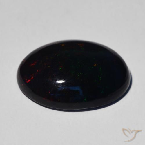 Opale noire Multicolore naturelle ovale, 4.59 ct, Opaque