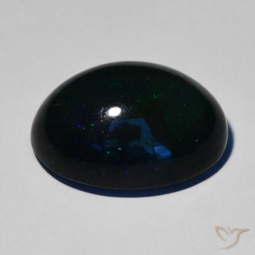 Opale noire Multicolore naturelle ovale, 7.32 ct, Opaque