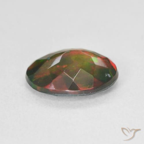 Opale noire multicolore naturelle coupe ovale, 1,80 ct, translucide