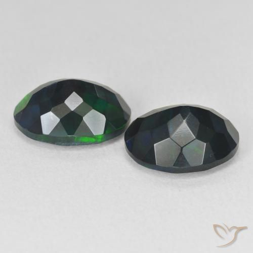 Shop natural 3.88ct Multicolore Opale noire gems, ovale, from Ethiopie at GemSelect. In stock, global shipping!