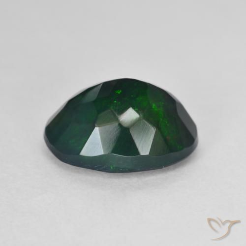 Opale noire Multicolore naturelle ovale, 2.67 ct, Translucide