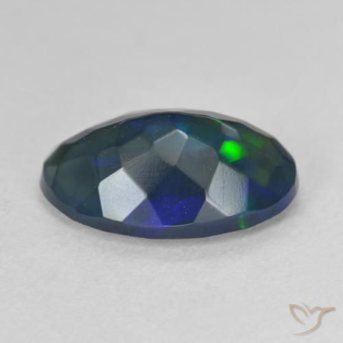 Opale noire Multicolore naturelle ovale, 1.75 ct, Translucide