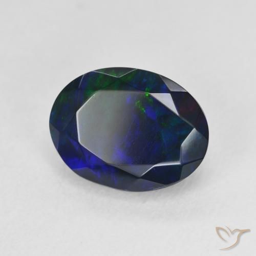 Opale noire Multicolore naturelle ovale, 2.18 ct, Translucide
