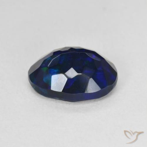 Opale noire Multicolore naturelle ovale, 1.66 ct, Translucide
