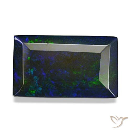 Opale noire multicolore naturelle baguette, 4,75 ct, translucide