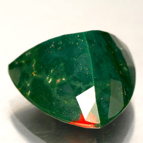 Héliotrope vert naturelle trillion, 12,83 ct, opaque