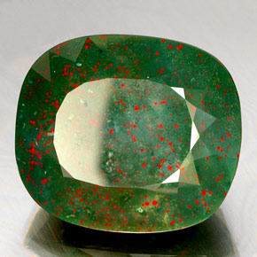 Pierre de sang Vert Tacheté naturelle Coupe coussin, 46.82 ct, Opaque