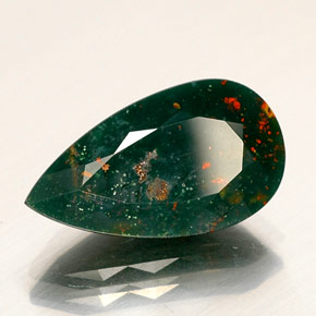 Pierre de sang Vert Tacheté naturelle En forme de poire, 9.31 ct, Opaque