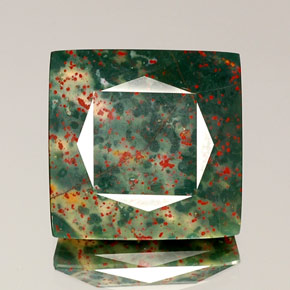 Héliotrope vert naturelle carré, 21,53 ct, opaque