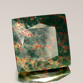 Héliotrope vert naturelle carré, 21,53 ct, opaque