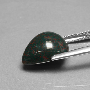 Pierre de sang Vert Tacheté naturelle En forme de poire, 4.53 ct, Opaque