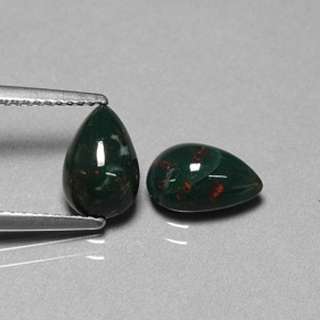 Achetez naturel ct vert héliotrope gems, en forme de poire, en provenance madagascar chez gemselect. en stock, livraison internationale!