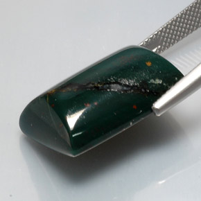 Héliotrope vert naturelle baguette, 17,26 ct, opaque