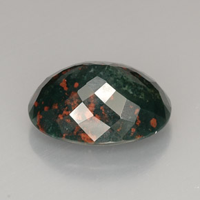 Héliotrope vert naturelle coupe ovale, 19,37 ct, opaque
