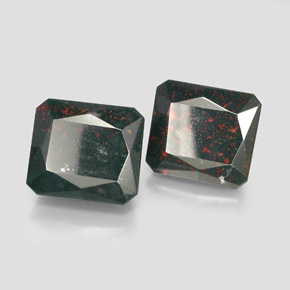 Achetez naturel ct vert héliotrope gems, taille émeraude, en provenance madagascar chez gemselect. en stock, livraison internationale!