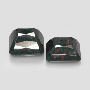 Achetez naturel ct vert héliotrope gems, taille émeraude, en provenance madagascar chez gemselect. en stock, livraison internationale!