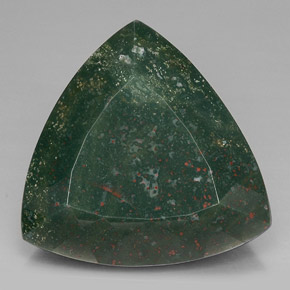 Héliotrope vert naturelle trillion, 62,13 ct, opaque