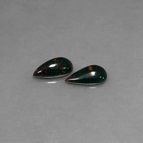 Achetez naturel ct vert héliotrope gems, en forme de poire, en provenance madagascar chez gemselect. en stock, livraison internationale!