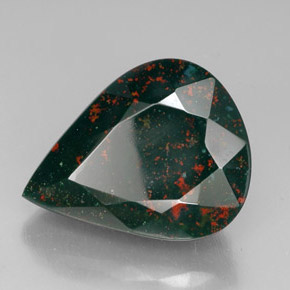 Pierre de sang Vert Tacheté naturelle En forme de poire, 31.14 ct, Opaque