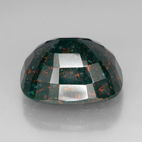 Héliotrope vert naturelle coupe coussin, 58,62 ct, opaque