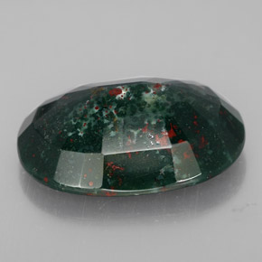 Héliotrope vert naturelle coupe ovale, 18,48 ct, opaque