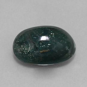 Héliotrope vert naturelle coupe ovale, 4,74 ct, opaque