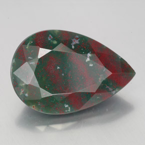 Héliotrope vert naturelle en forme de poire, 7,95 ct, opaque