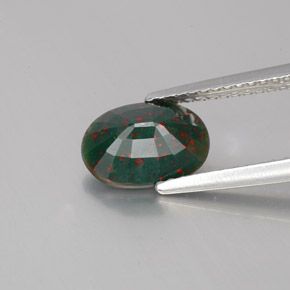 Héliotrope vert naturelle coupe ovale, 1,26 ct, opaque