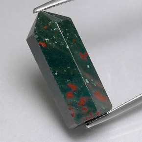 Héliotrope vert naturelle forme fantaisie, 17,51 ct, opaque