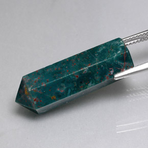 Pierre de sang Vert Tacheté naturelle Fantaisie, 17.46 ct, Opaque