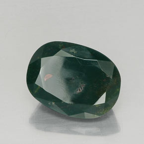 Héliotrope vert naturelle coupe ovale, 7,77 ct, opaque