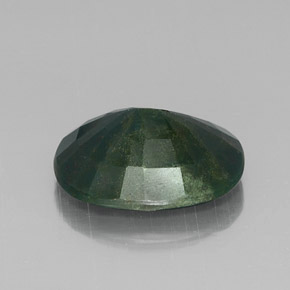 Héliotrope vert naturelle coupe ovale, 8,85 ct, opaque