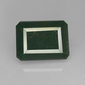 Héliotrope vert naturelle taille émeraude, 2,72 ct, opaque