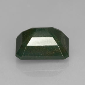 Héliotrope vert naturelle taille émeraude, 2,72 ct, opaque