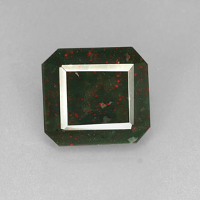 Pierre de sang Vert Tacheté naturelle Taille émeraude, 4.90 ct, Opaque